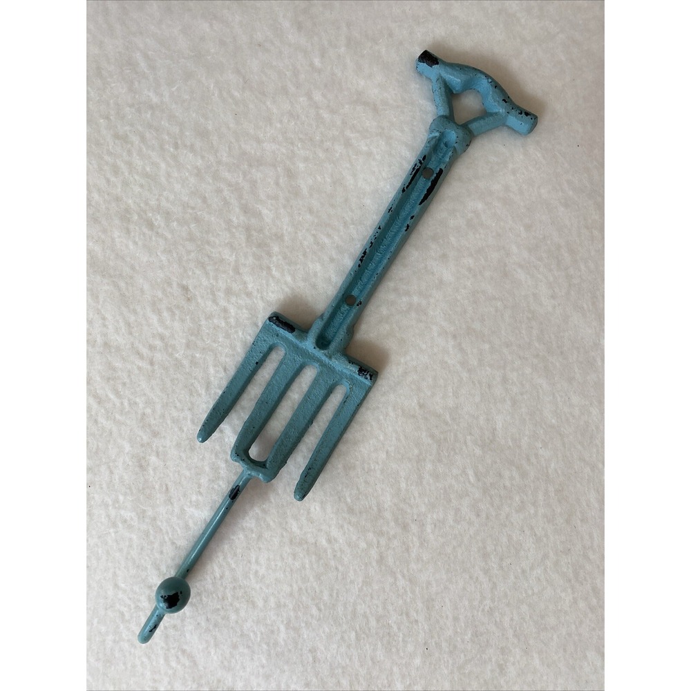 Cast Iron Garden Fork Wall Hook Distressed Blue 12" Country Decor Heavy Duty‎